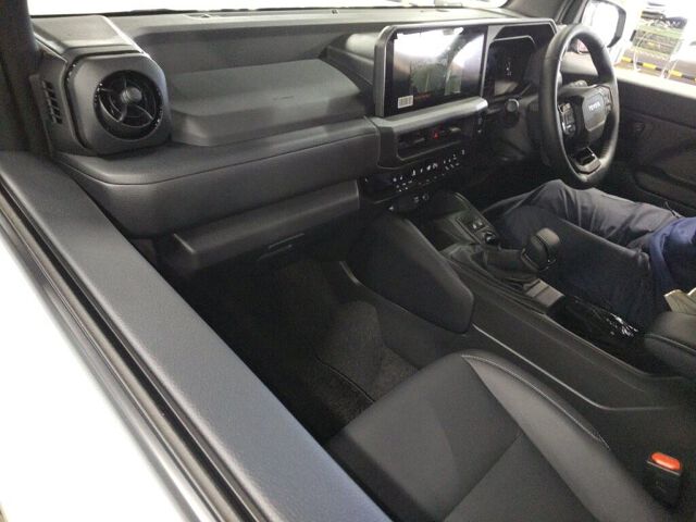 2026 Toyota ランドクルーザーFJ VX 4WD auction photo 3