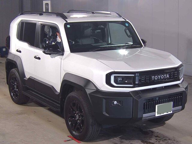 Japan Auction Vehicles 8 2026 Toyota ランドクルーザーFJ VX 4WD auction photo