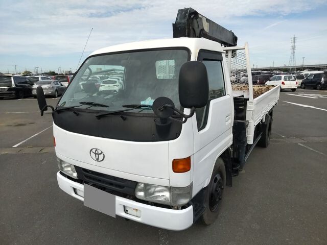 1998 Toyota Dyna crane auction photo 4