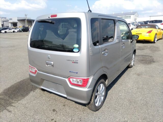 2020 Suzuki Wagon R 25TH HV FX Limited auction photo 5