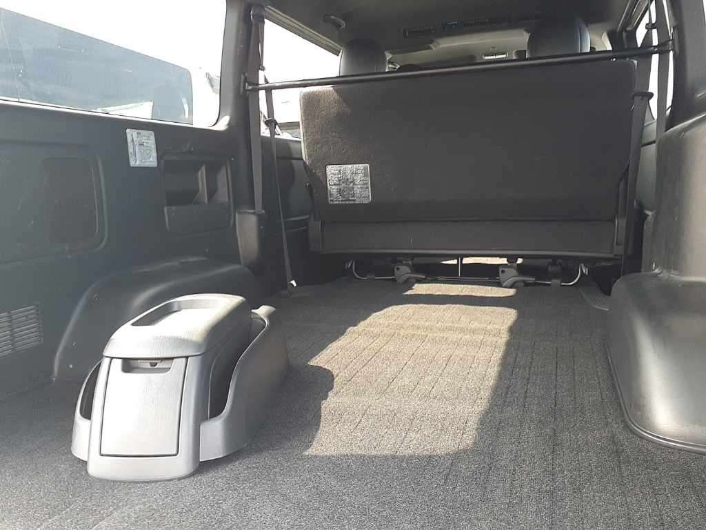 2024 Toyota Hiace Super GL Dark Ply 4WD auction photo 12