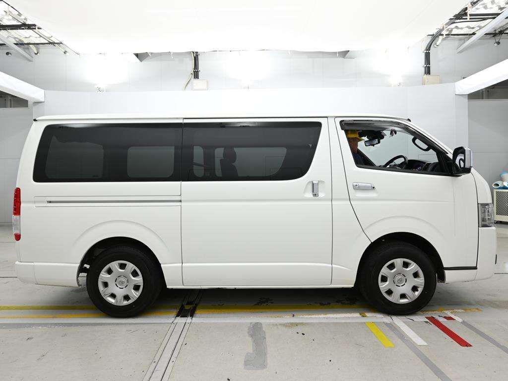 2024 Toyota Hiace Super GL Dark Ply 4WD auction photo 3