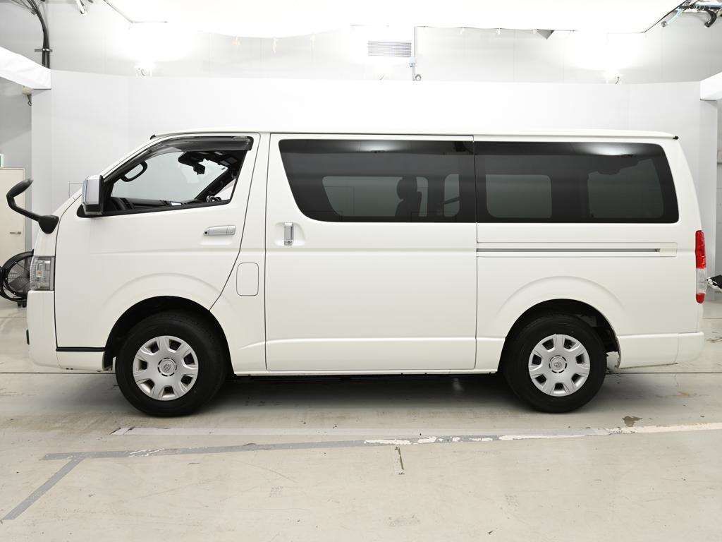 2024 Toyota Hiace Super GL Dark Ply 4WD auction photo 4