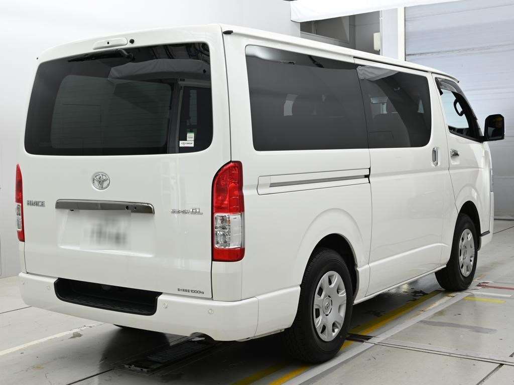 2024 Toyota Hiace Super GL Dark Ply 4WD auction photo 2
