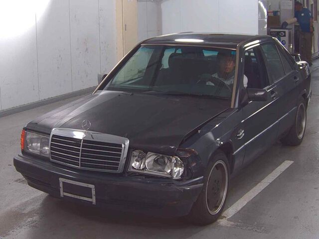 1991 Mercedes-Benz 190クラス 190E auction photo 4