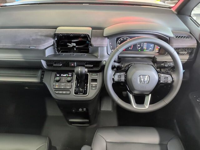 2026 Honda Stepwgn Spada Premium L 4WD auction photo 3