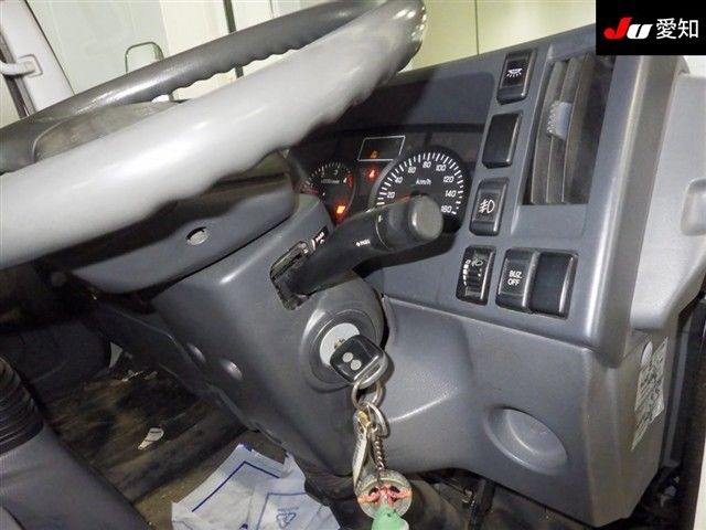 2014 Isuzu エルフ T Reizoureitousha auction photo 5