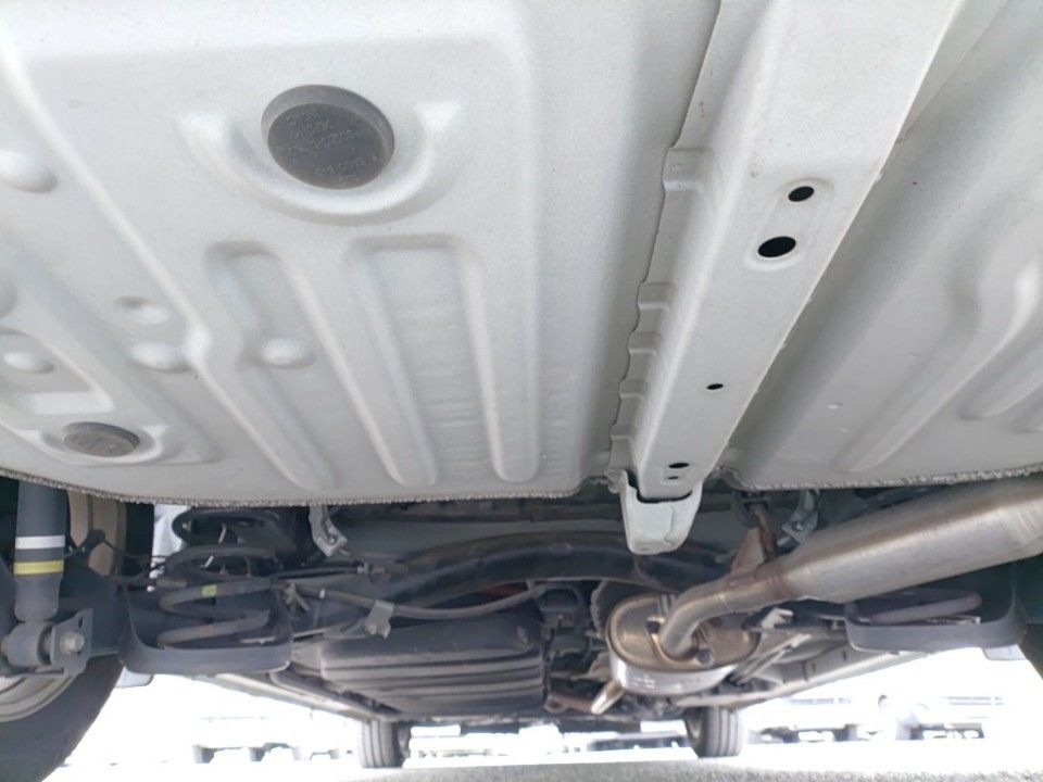 2021 Toyota Noah auction photo 19