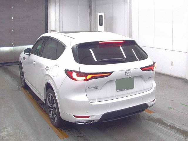 2025 Mazda CX-60 XD HV Premier Moda 4WD auction photo 2