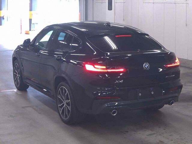 2021 BMW X4 XDRIV20D M Sport 4WD auction photo 2