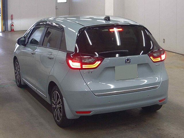2025 Honda Fit EHEVリュクス auction photo 2
