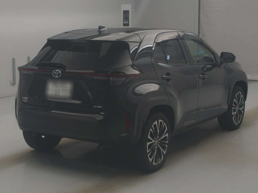 2024 Toyota Yaris Cross Hybrid Z auction photo 2