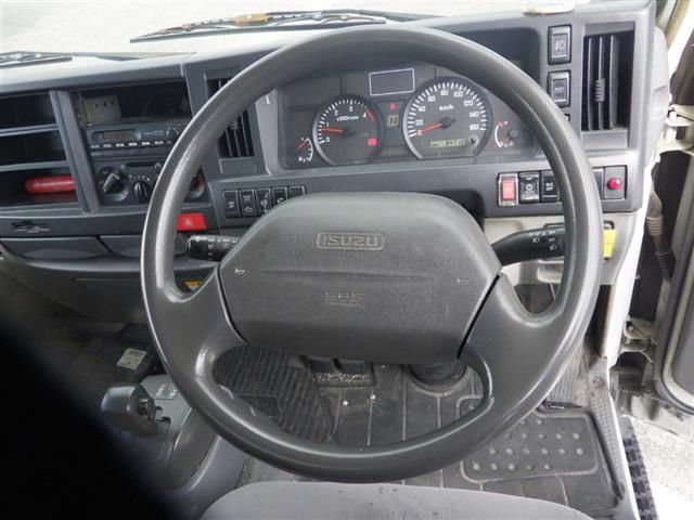 2009 Isuzu Elf パネルバン auction photo 5