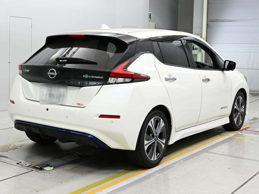 2022 Nissan Leaf X V Selection auction photo 2