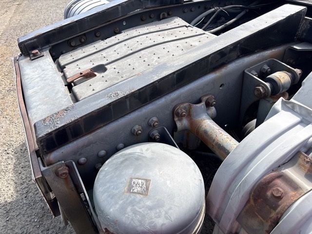 2003 Mercedes-Benz トラクター auction photo 13