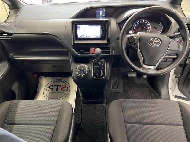 2015 Toyota Noah ワゴン X auction photo 5