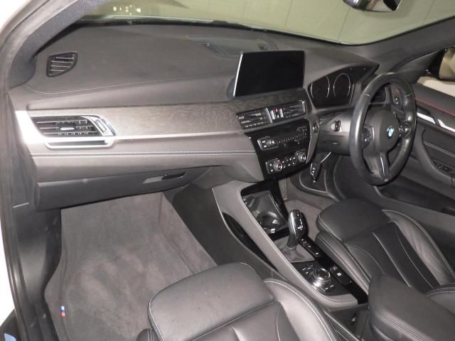 2022 BMW BMW X1 xDrive 18d MSP auction photo 2