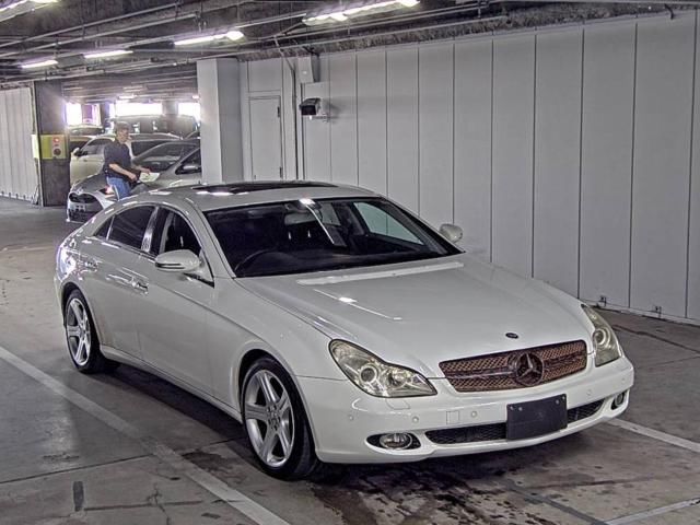 2005 Mercedes-Benz CLS 350 Japan auction vehicle