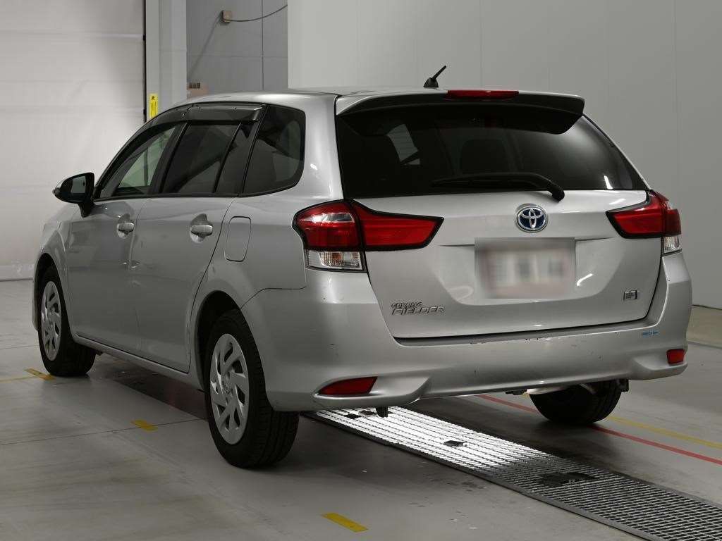 2021 Toyota Corolla Fielder ハイブリッド EX auction photo 6