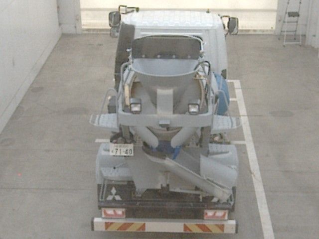 2025 Mitsubishi Fuso Fighter mixer auction photo 3