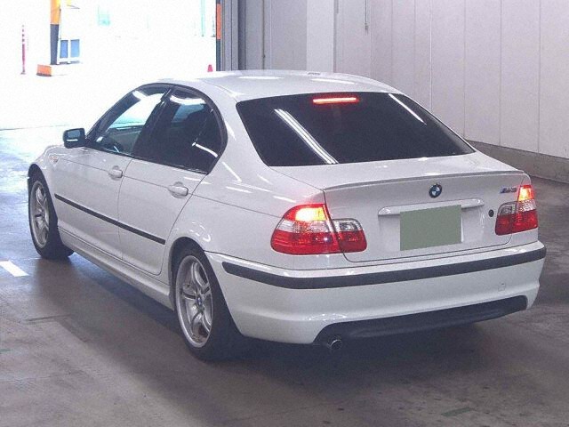 2005 BMW 3 Series 318I MスポーツP auction photo 2