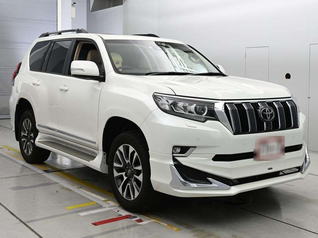 2023 Toyota Land Cruiser Prado TX Lパッケージ 4WD auction photo 5