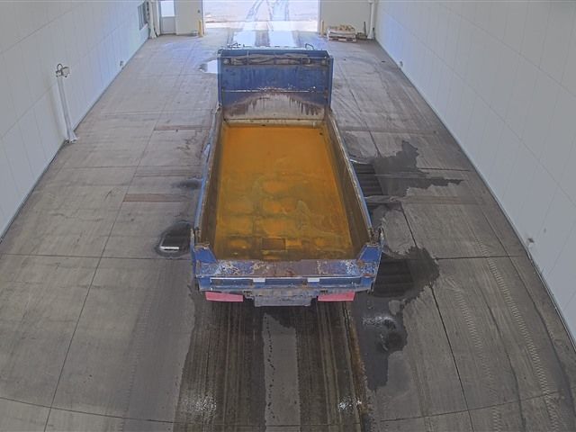 2005 Isuzu Giga ダンプ auction photo 3
