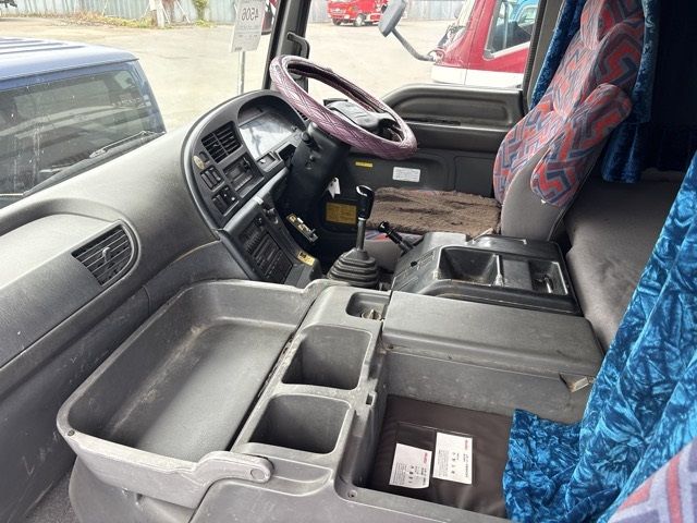 2005 Isuzu Giga ダンプ auction photo 5