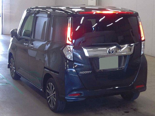 2025 Toyota Roomy カスタムG-T auction photo 2