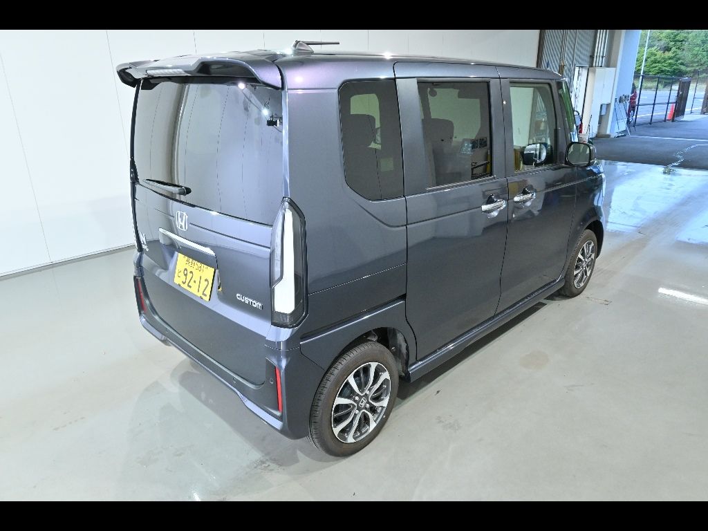 2025 Honda N-BOX 4WD カスタム auction photo 5