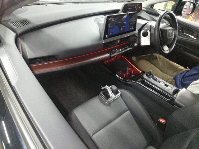 2023 Toyota Prius Z 4WD auction photo 3
