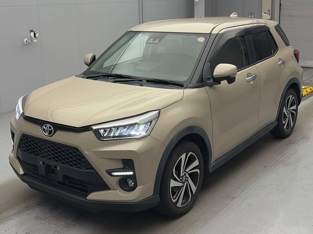 Japan Auction Vehicles 4 2022 Toyota Raize Z auction photo