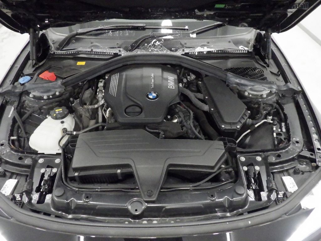 2018 BMW 3 Series 320dスポーツ auction photo 12