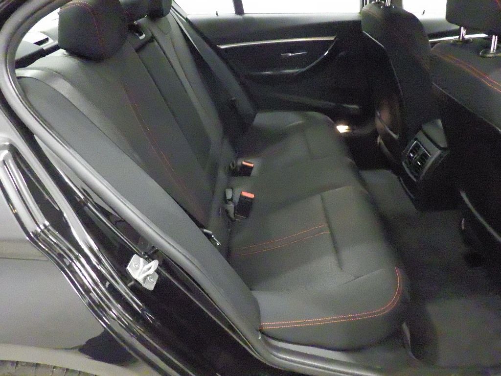 2018 BMW 3 Series 320dスポーツ auction photo 7