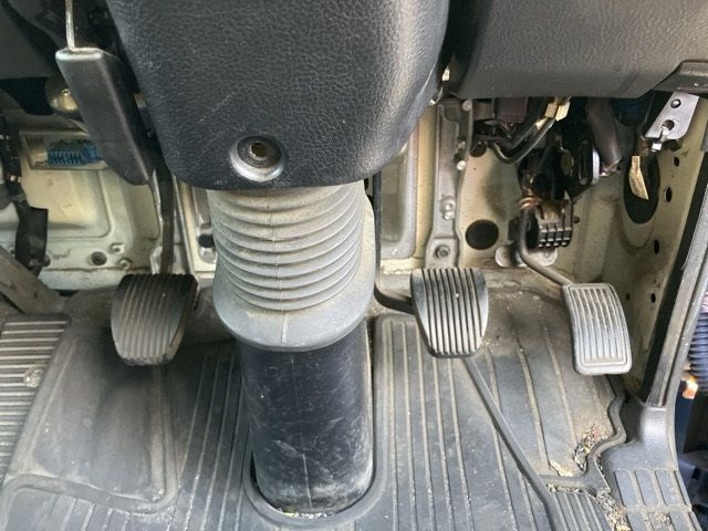 2017 Hino Ranger アルミバン auction photo 4