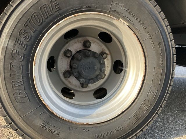 2017 Hino Ranger アルミバン auction photo 8