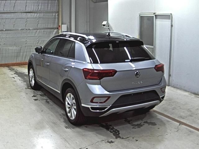2023 Volkswagen T-ロック TDI スタイル auction photo 2