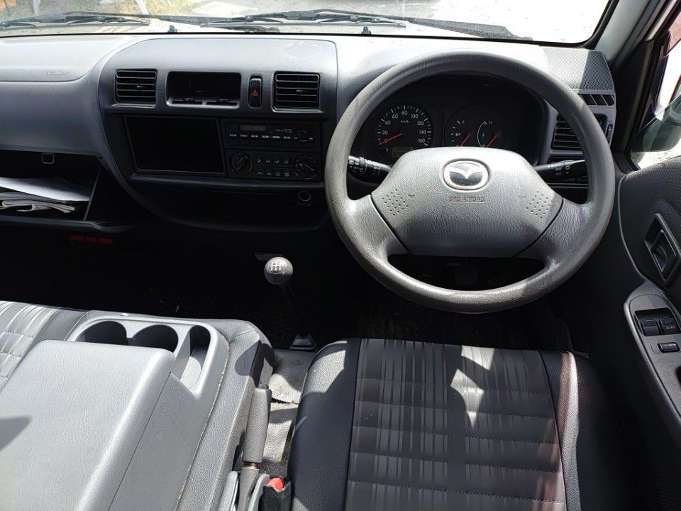 2021 Mazda ボンゴ auction photo 3