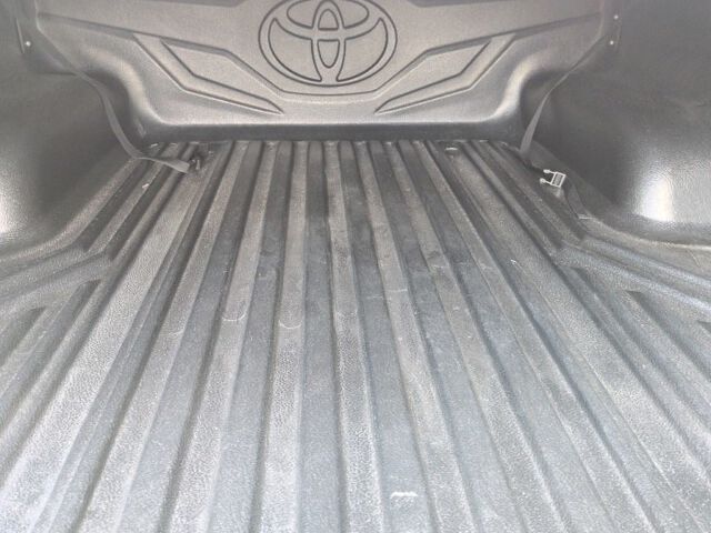 2022 Toyota Hilux Z 4WD auction photo 6