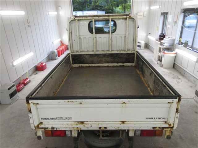 2013 Nissan アトラス Wキャブ 4WD auction photo 5