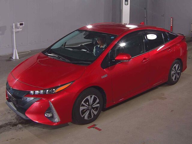 2021 Toyota Prius PHEV A auction photo 4