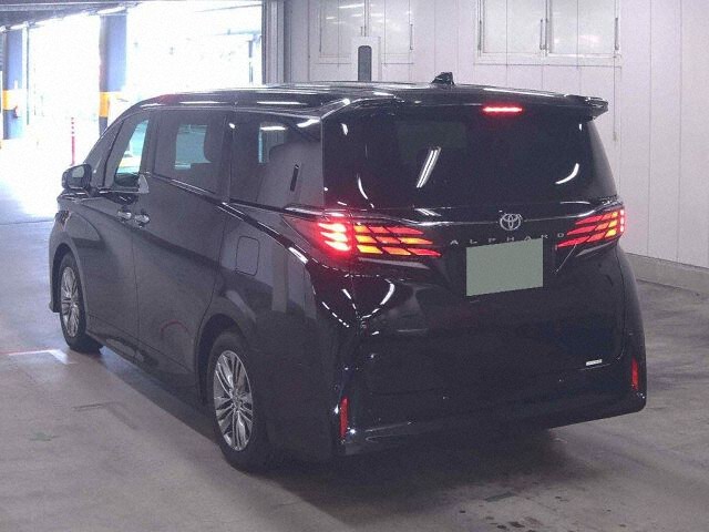 2025 Toyota Alphard Z auction photo 2