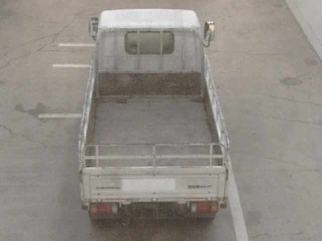 2016 Isuzu Elf 平ボディ auction photo 3