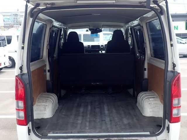 2021 Toyota Hiace DX auction photo 3