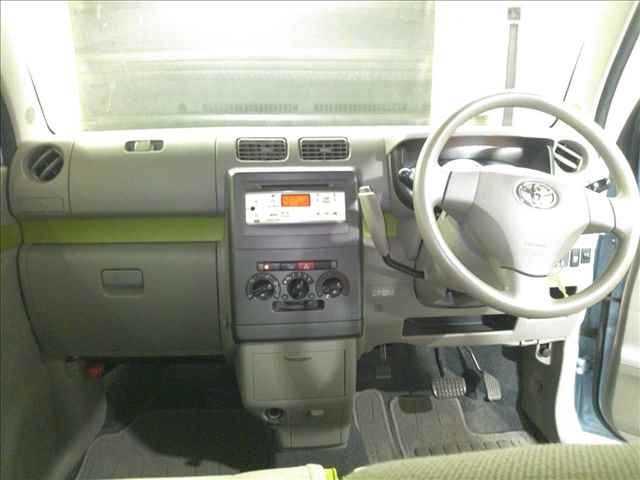 2015 Toyota Pixis Space L auction photo 5