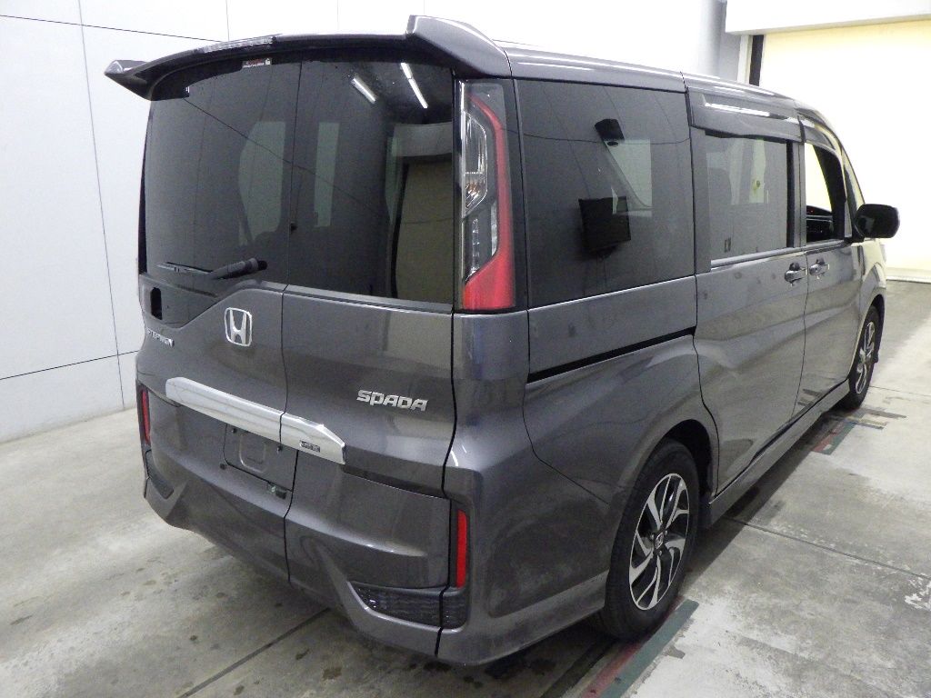 2021 Honda Stepwgn Honda Sensing (7 seats) auction photo 2