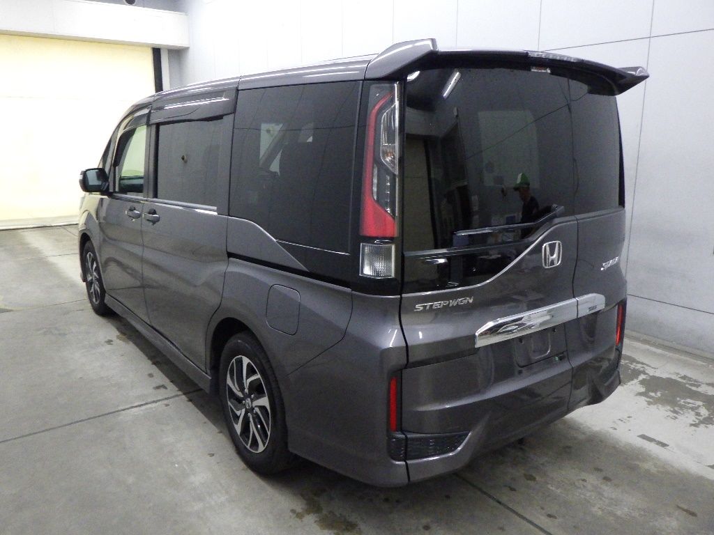 2021 Honda Stepwgn Honda Sensing (7 seats) auction photo 5