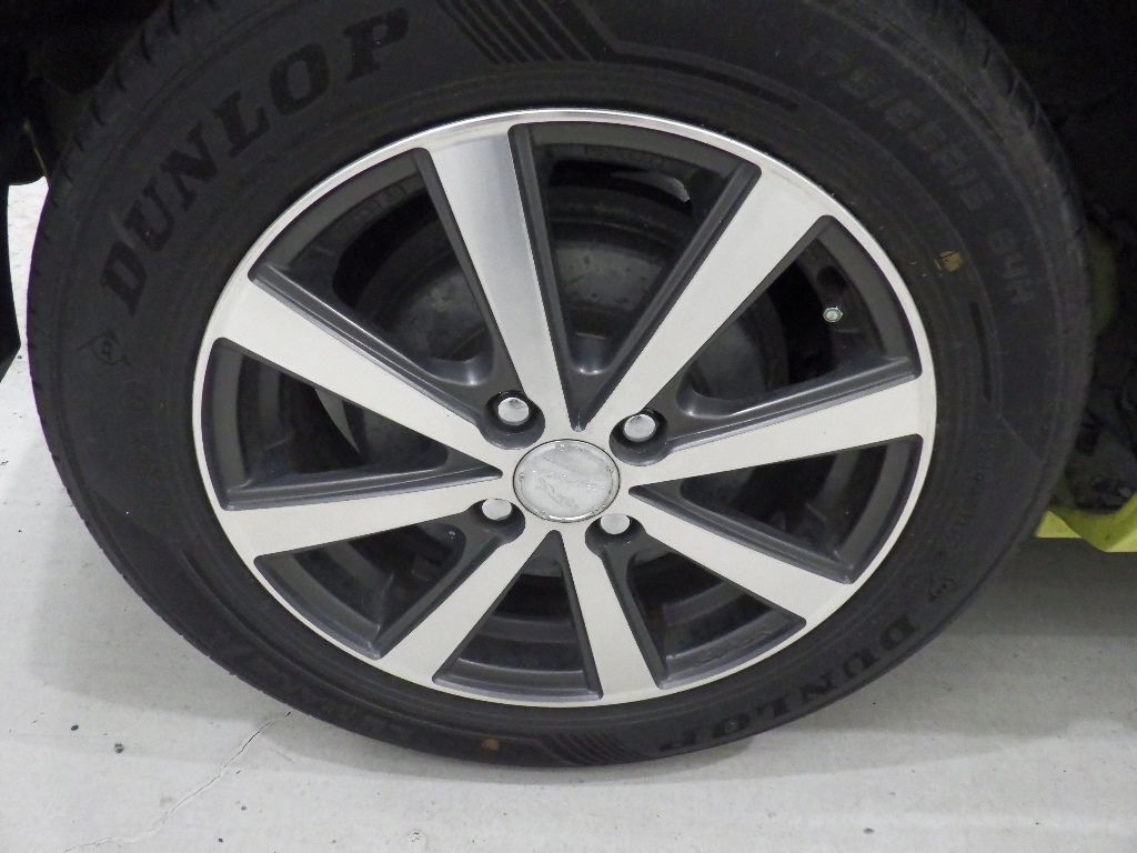 2012 Toyota Spade F auction photo 9
