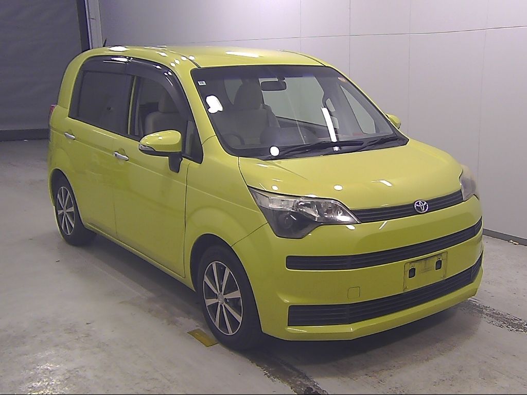 Japan Auction Vehicles 14 2012 Toyota Spade F auction photo