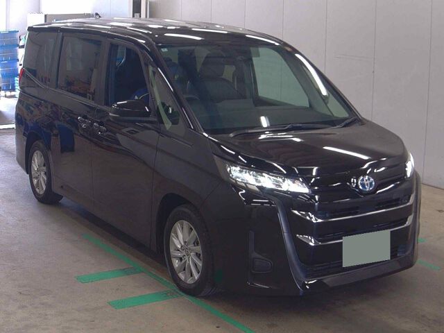 2024 Toyota Noah ハイブリッドG Japan auction vehicle